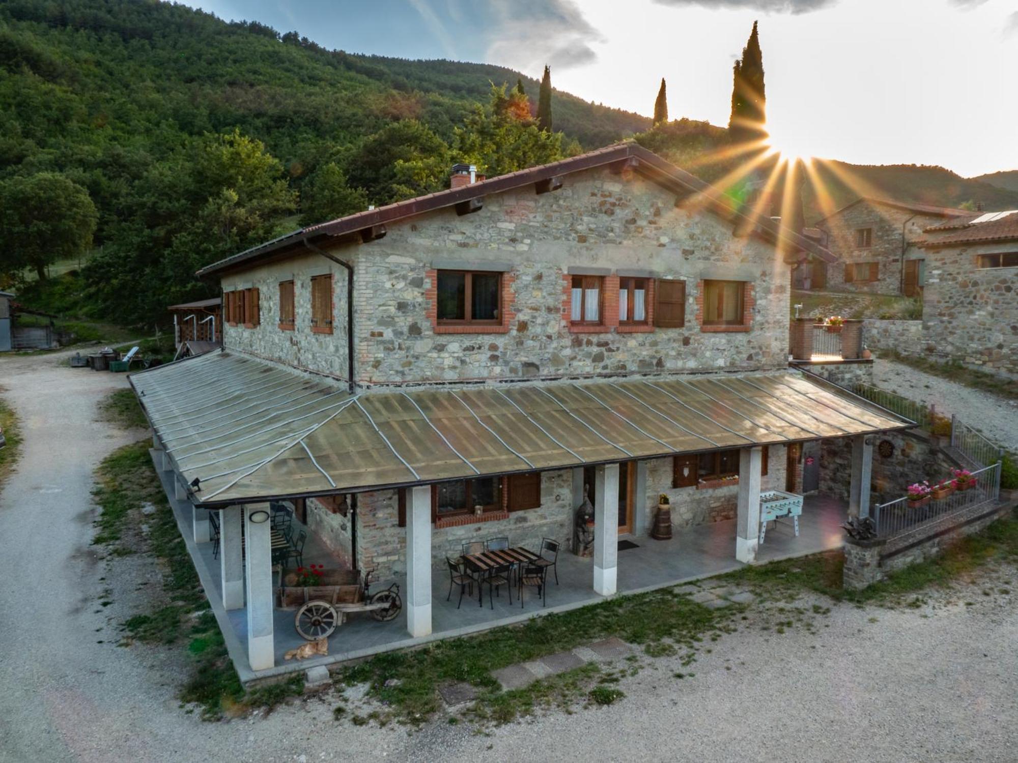 Agriturismo Villaggio Eden ピエーヴェ・サント・ステーファノ エクステリア 写真