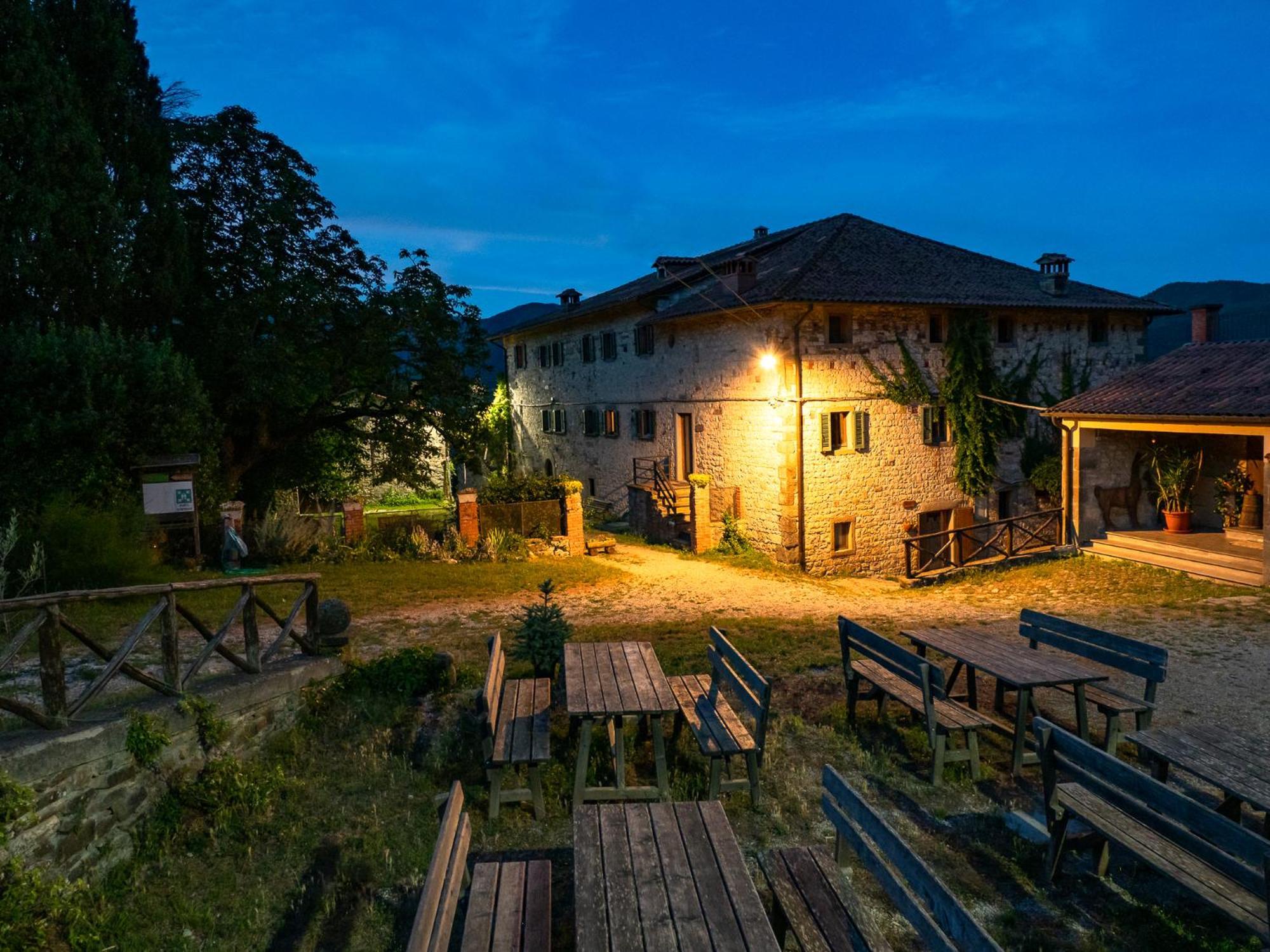Agriturismo Villaggio Eden ピエーヴェ・サント・ステーファノ エクステリア 写真