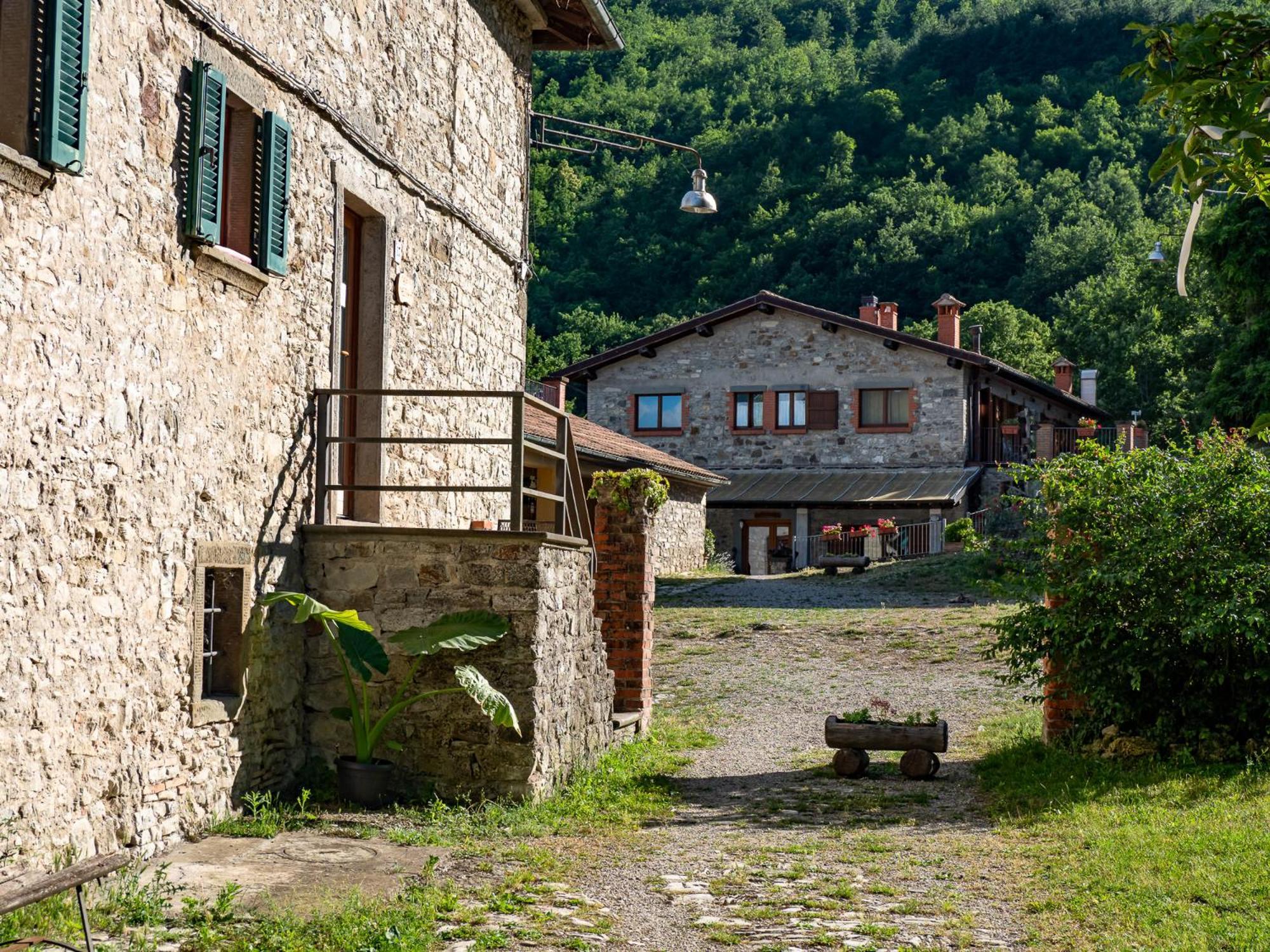 Agriturismo Villaggio Eden ピエーヴェ・サント・ステーファノ エクステリア 写真