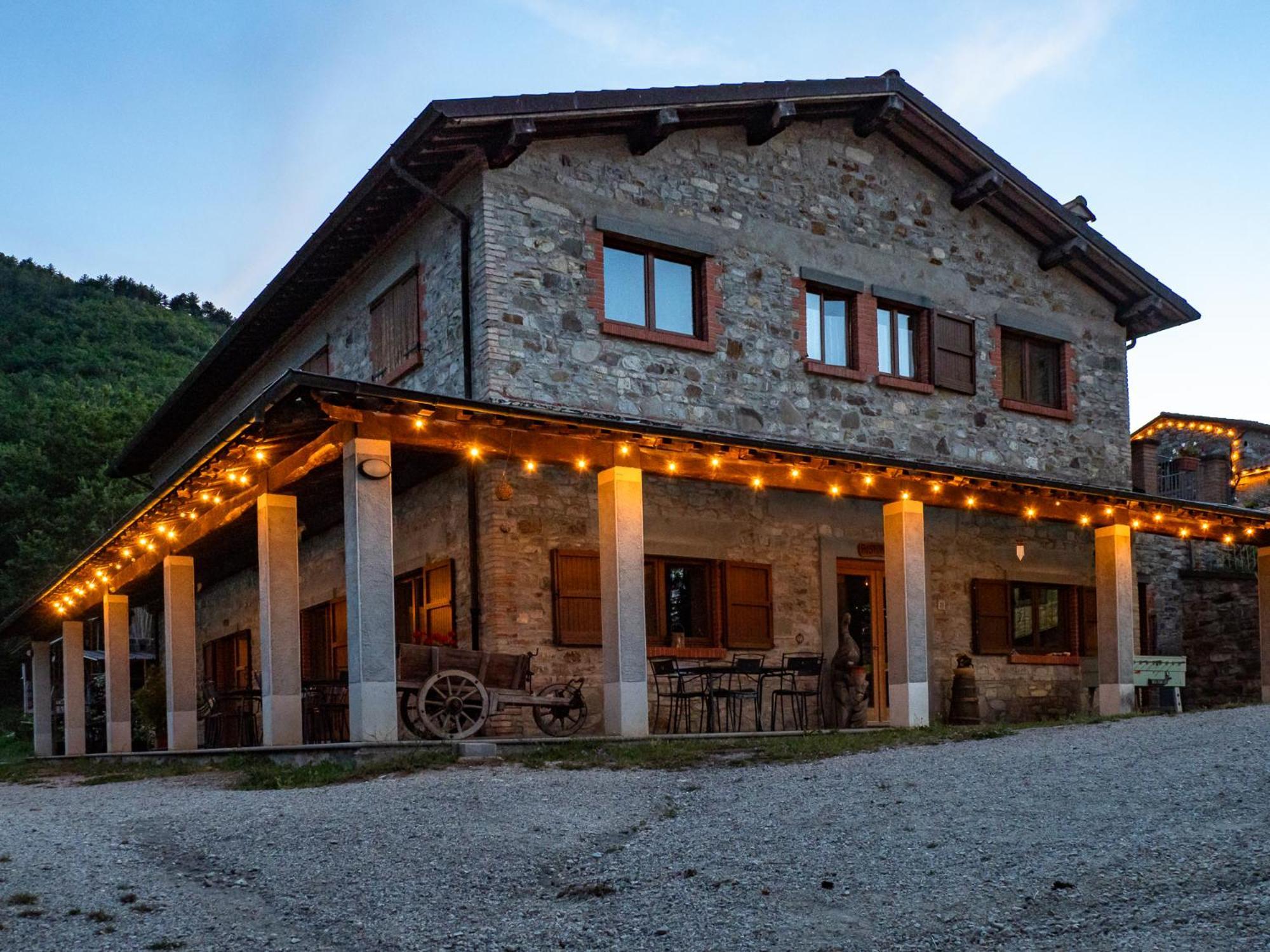 Agriturismo Villaggio Eden ピエーヴェ・サント・ステーファノ エクステリア 写真